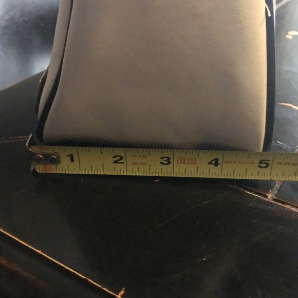 Bella Russo Accessories Grey Satchel Purse - Picture 10 of 10